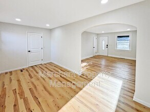 8 E Sable Ct in Greenville, SC - Building Photo - Building Photo