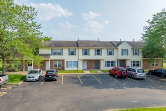 Scotsdale Apartments in Wooster, OH - Foto de edificio - Building Photo