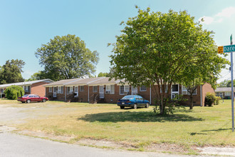 510 Dare Dr in Charlotte, NC - Building Photo - Building Photo