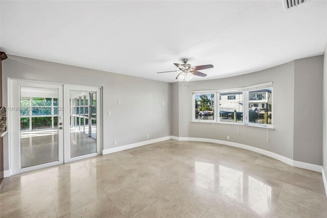 property at 633 Solar Isle Dr