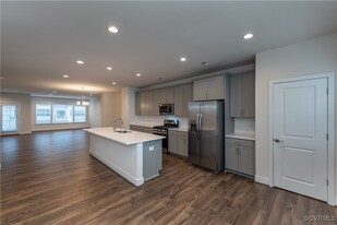 2019 Libbie Lake E St in Richmond, VA - Building Photo