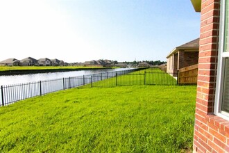 29647 Clover Shore Dr in Spring, TX - Building Photo - Building Photo