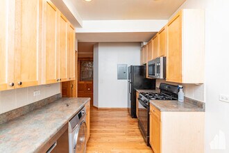 5204 S Drexel Ave in Chicago, IL - Building Photo - Building Photo