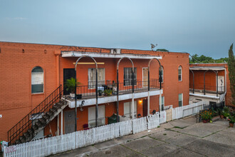 Saint Joseph Village Condominium in Houston, TX - Building Photo - Building Photo