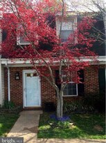 15 Kingsbridge Ct in Warrenton, VA - Building Photo