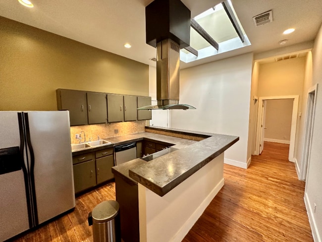 property at 319 S Flores St