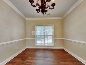 2713 Cascade Bend Dr in Buford, GA - Building Photo - Building Photo