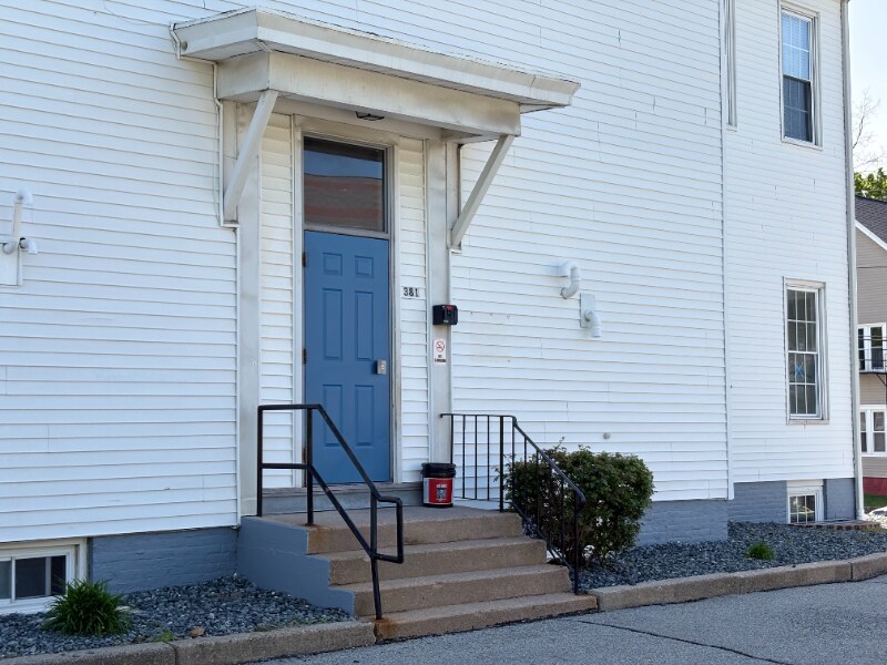 381 Central St in Central Falls, RI - Building Photo
