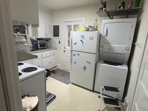 44 Davie Cir in Chapel Hill, NC - Building Photo - Building Photo