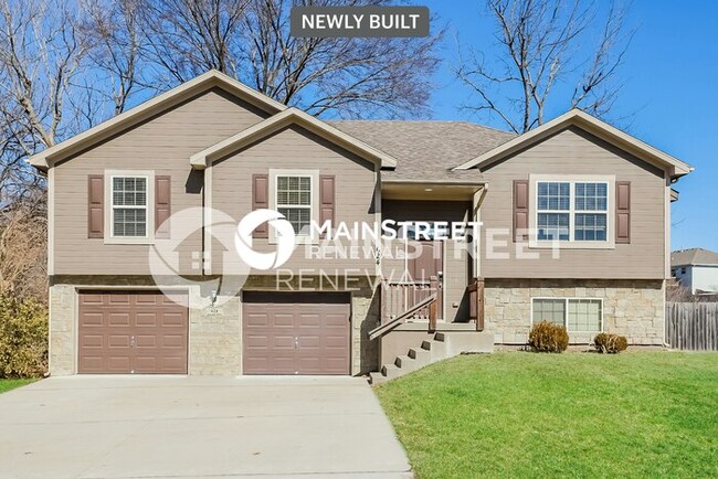 property at 624 Autumn Dr