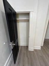 303 Logan Ave in Waterloo, IA - Building Photo - Building Photo