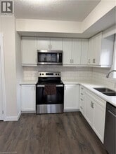 148 ROCHEFORT St in Kitchener, ON - Building Photo - Building Photo