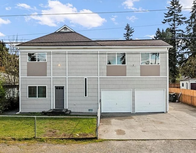 420 133rd St S in Parkland, WA - Building Photo - Building Photo