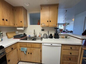 1239 Foothill Blvd in San Luis Obispo, CA - Building Photo - Building Photo