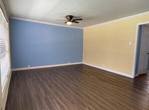 5617 Bissonnet St in Houston, TX - Building Photo - Building Photo
