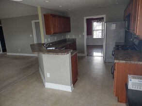 404 Brunswick Dr in Jacksonville, NC - Building Photo - Building Photo