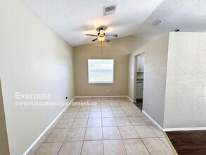 16005 Ranchita Ct in Lake Magdalene, FL - Building Photo - Building Photo