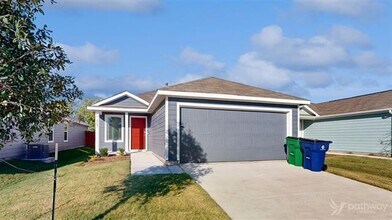 8801 Red Fox Trl in McKinney, TX - Building Photo - Building Photo
