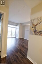 2 Colonial Dr in Guelph, ON - Building Photo - Building Photo