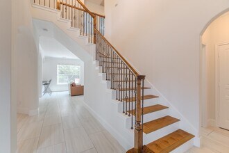 7 Stickley Ct in The Woodlands, TX - Building Photo - Building Photo