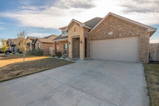 7320 Deer Creek Ranch Rd in Odessa, TX - Building Photo - Building Photo