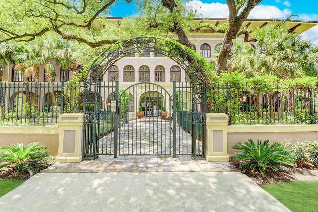 property at 2700 Albany St