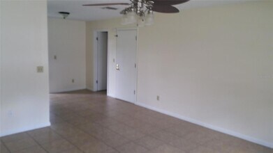 84 7th St in St. Cloud, FL - Building Photo - Building Photo