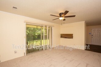 3795 Meadowlark Dr in Columbus, GA - Building Photo - Building Photo