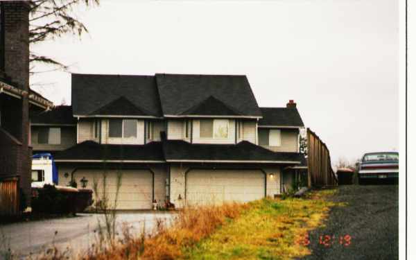 1019 122nd Ave NE in Lake Stevens, WA - Building Photo