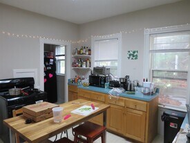 23 Winter St, Unit 2 in Somerville, MA - Building Photo