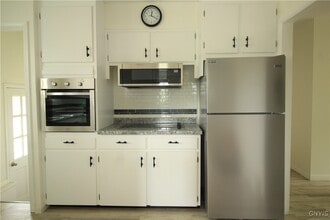 301 Thompson Blvd in Watertown, NY - Building Photo - Building Photo