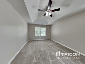 8127 Valley Ridge Dr in Union City, GA - Building Photo - Building Photo