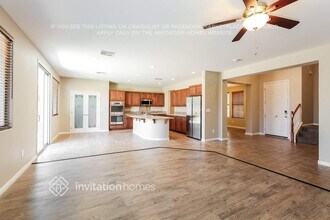 6728 Arrow Hill St in North Las Vegas, NV - Building Photo - Building Photo