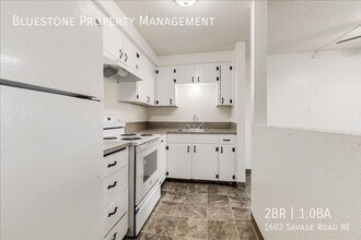 1603 Savage Rd NE in Salem, OR - Building Photo - Building Photo