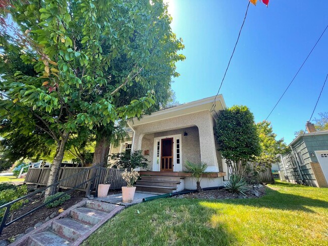 64 NE Stafford St, Unit HUY1951 - A in Portland, OR - Building Photo - Building Photo