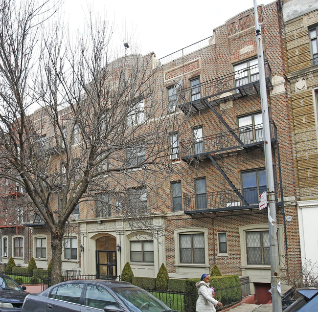 271 Parkside Ave in Brooklyn, NY - Building Photo - Building Photo