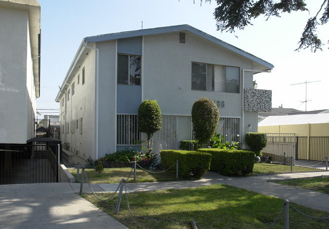 5436 Barton Ave in Los Angeles, CA - Building Photo - Building Photo