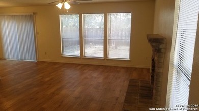 9940 Ardash Ln in San Antonio, TX - Building Photo - Building Photo