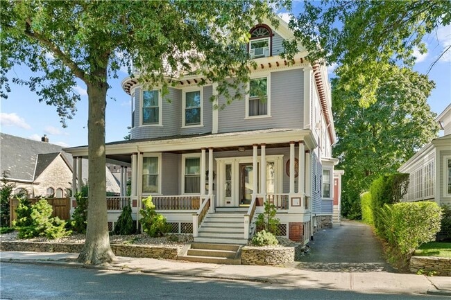 property at 18 Rhode Island Ave