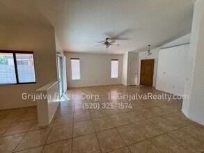 7967 S Talaco Trail in Tucson, AZ - Building Photo - Building Photo