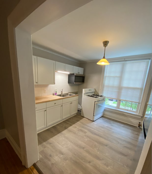 405 Elmwood Ave