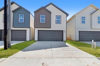 9946 Lanewell St in Houston, TX - Building Photo - Building Photo