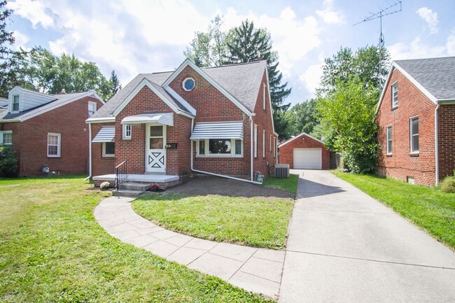 2133 Dority Rd
