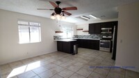 1403 Kings Rd in Palmdale, CA - Building Photo - Building Photo