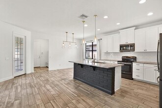 3023 Riders Pass in Odessa, FL - Building Photo - Building Photo