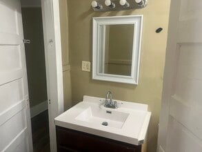 1315 Nutwood St in Bowling Green, KY - Building Photo - Building Photo