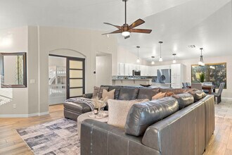 4111 S Dewdrop Ct in Gilbert, AZ - Building Photo - Building Photo