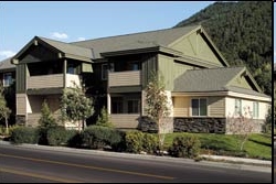 Snow King Apartments in Jackson, WY - Building Photo