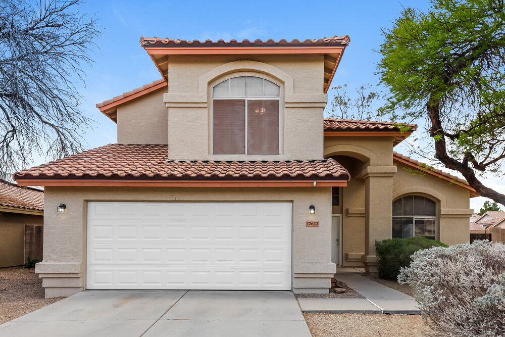 17622 N Kimberly Way in Surprise, AZ - Building Photo