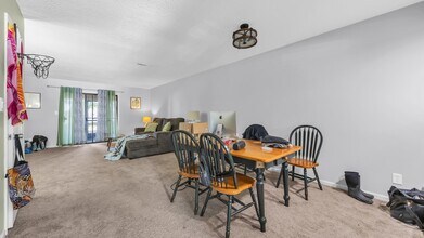 414 Garden Dr in Surfside Beach, SC - Building Photo - Building Photo